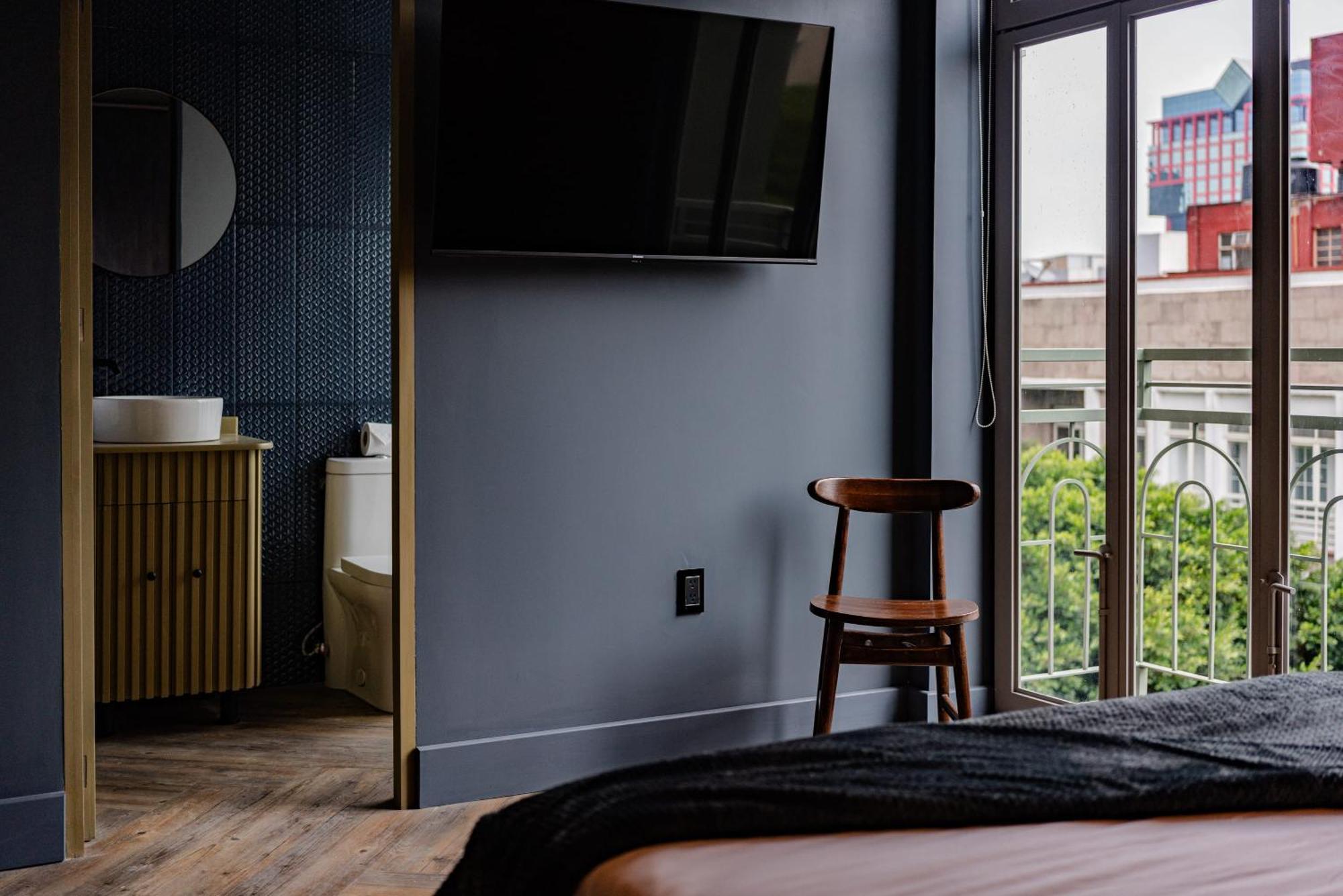 Pandora House Apartment