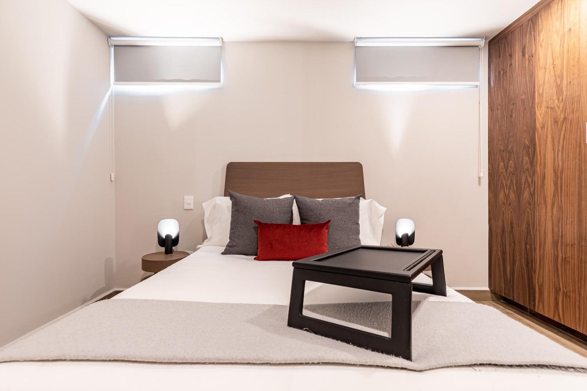Roma Norte Trendy By Viato Mexico City