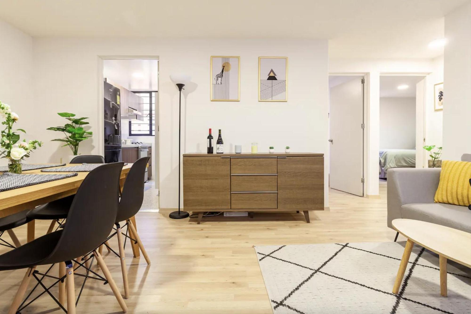 Bedroom With Private Bathroom In Roma Norte In