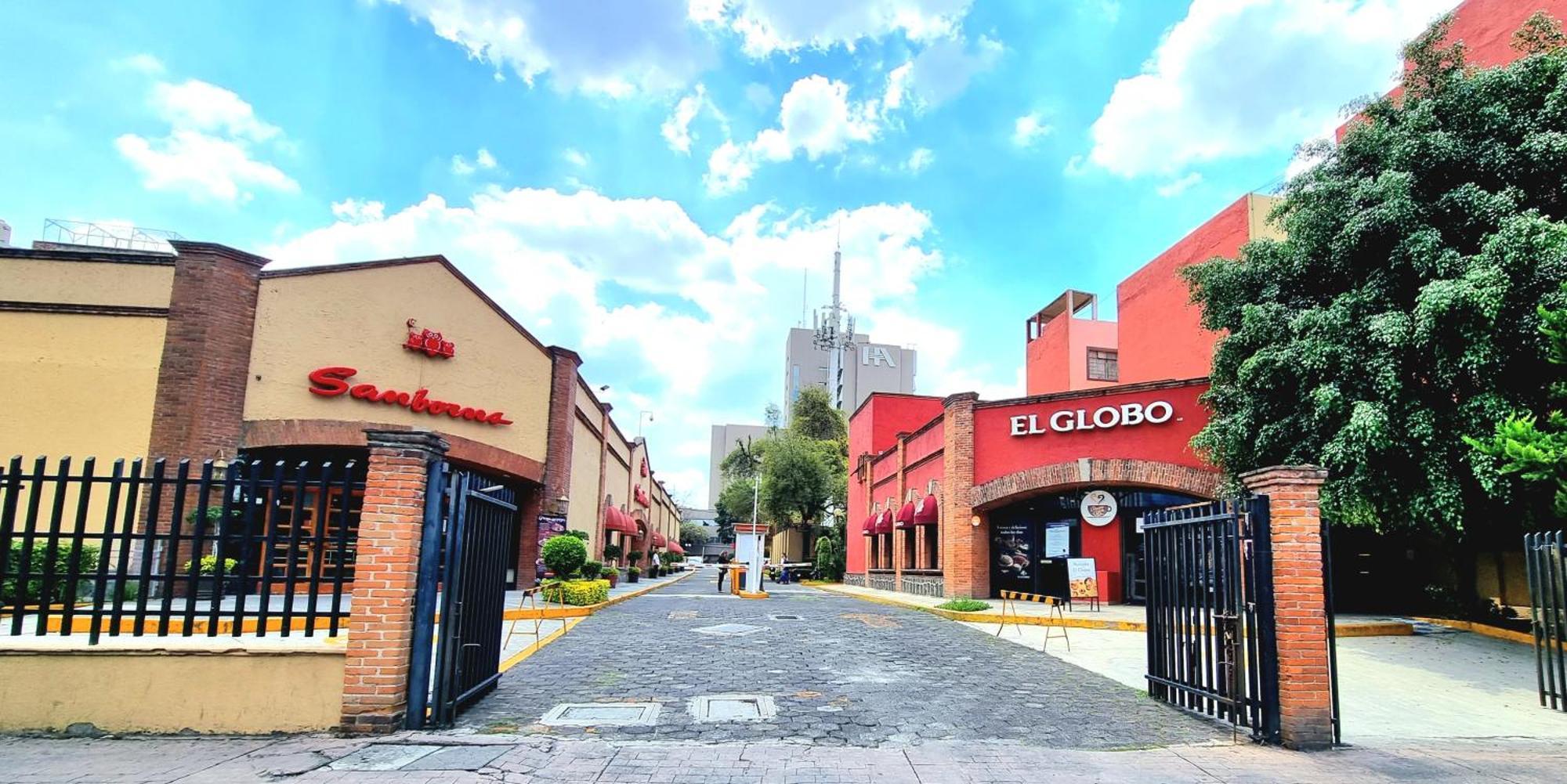 Big & Comfy, King And Queen-size Beds, And Parking Lot Apartamento México DF