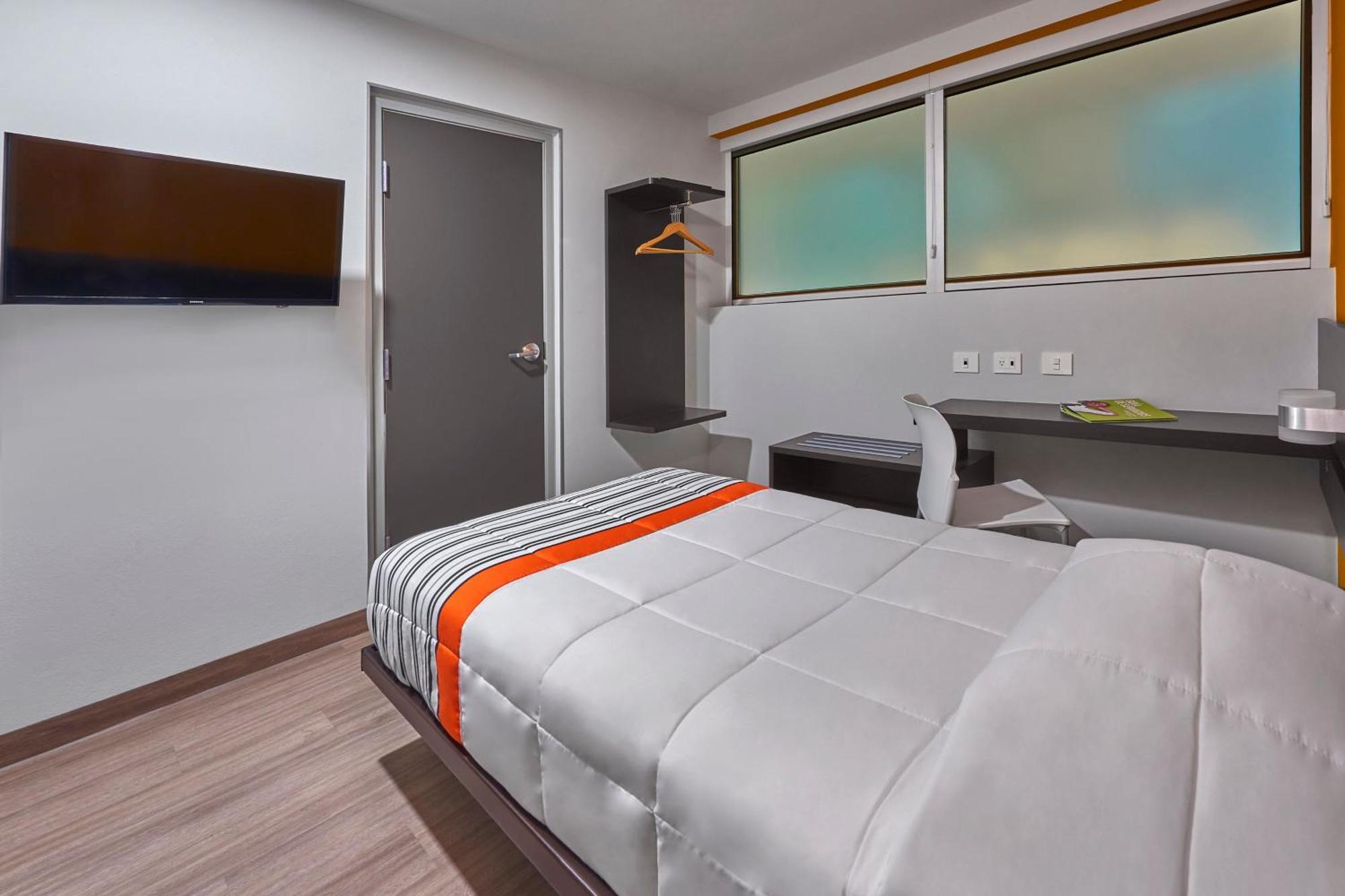 Hotel Express Junior By Marriott Ciudad De Sullivan