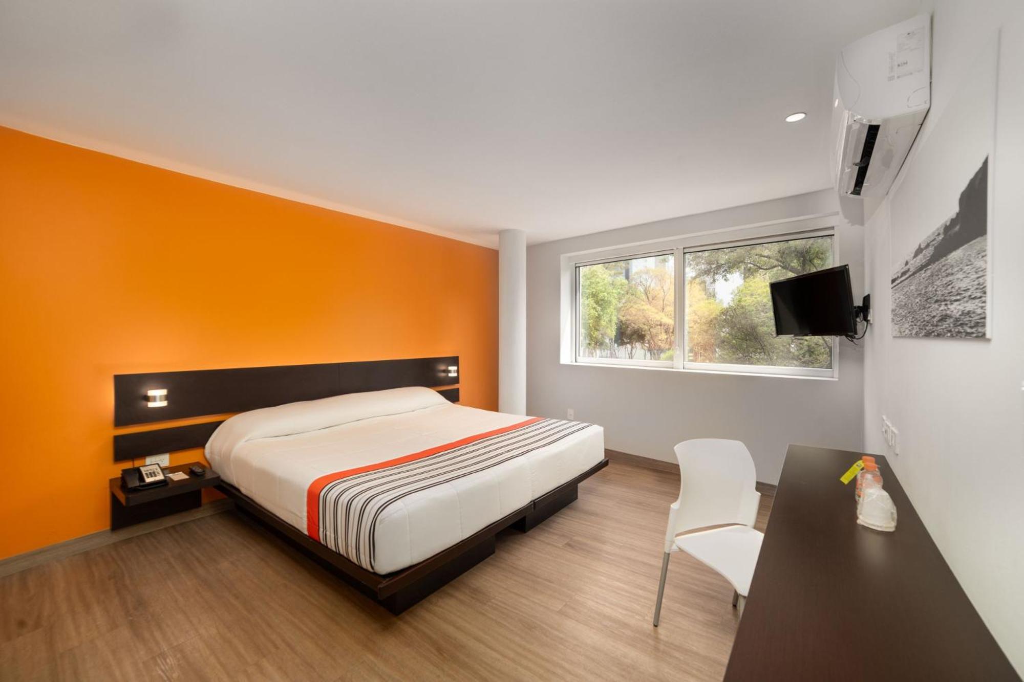 Hotel Express Junior By Marriott Ciudad De Sullivan Mexico City