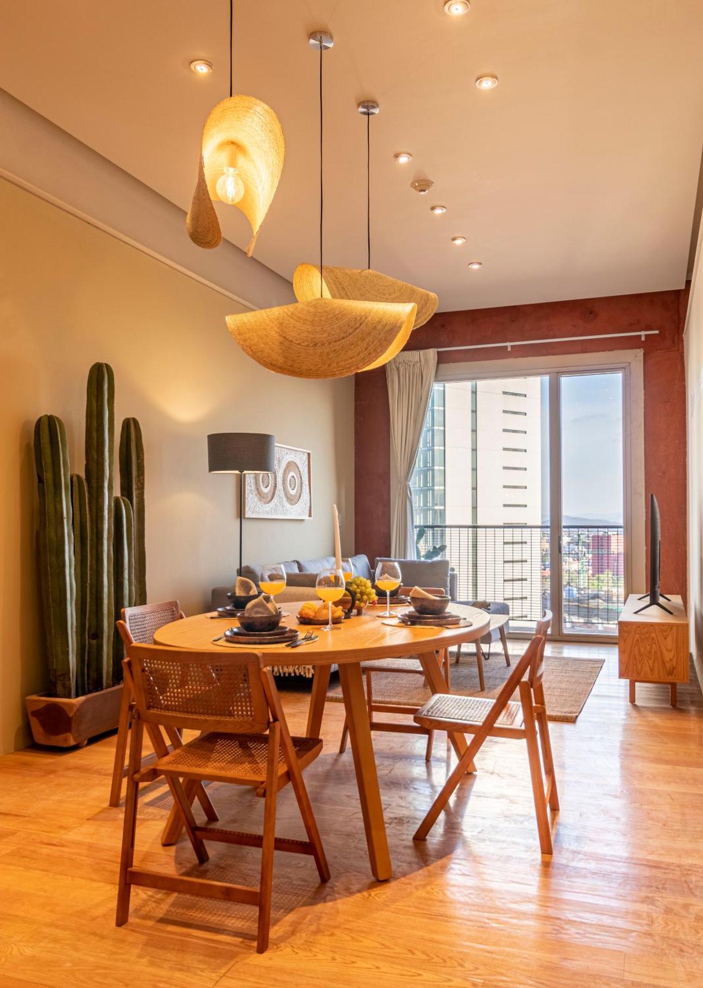 Apartment Reforma By Kukun