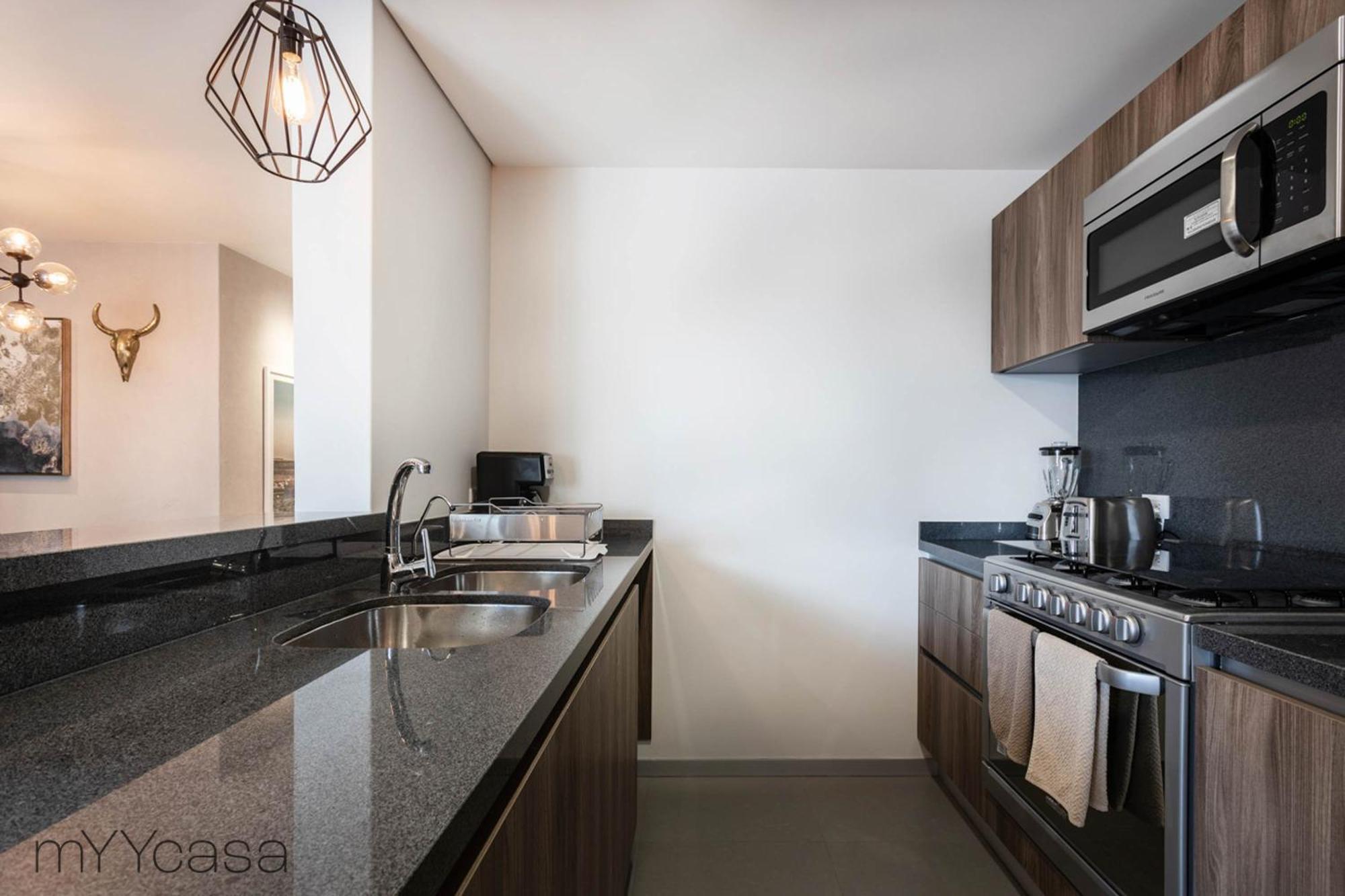 Apartamento Enchanting Apartment, 1 Block From Fuente De Cibeles - Colima
