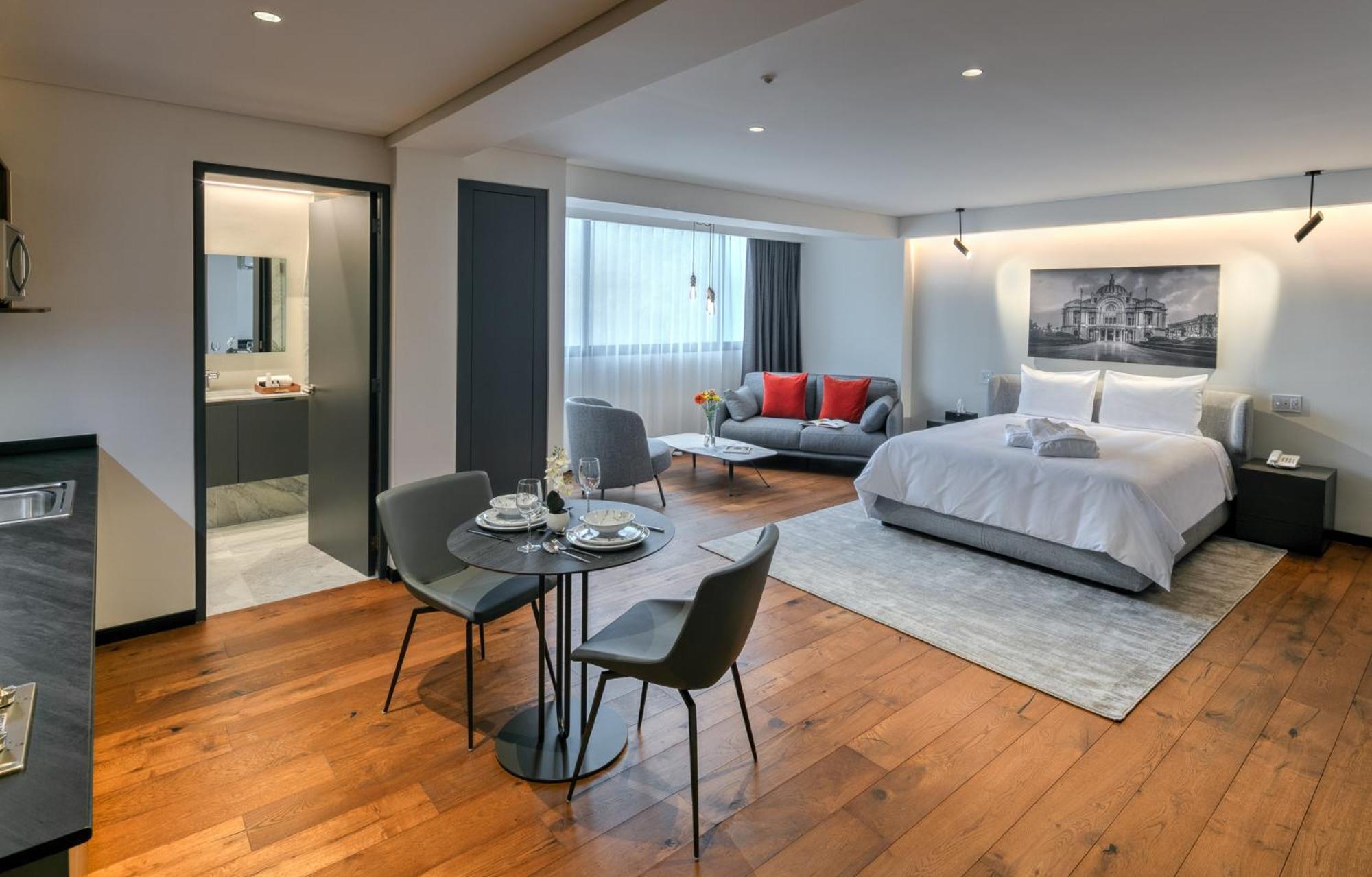 Hotel Amberes 64, Ascend Collection 4*