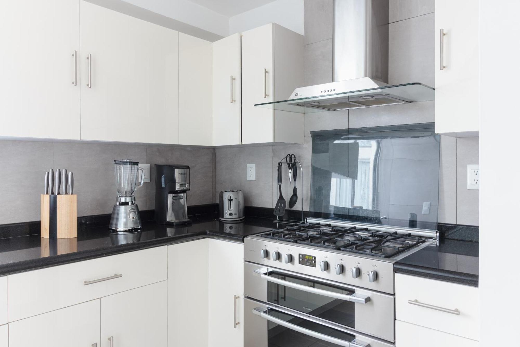 Apartment 4 High-end With A Private Rooftop In Exclusive Roma Norte For Up To 22 Guests *