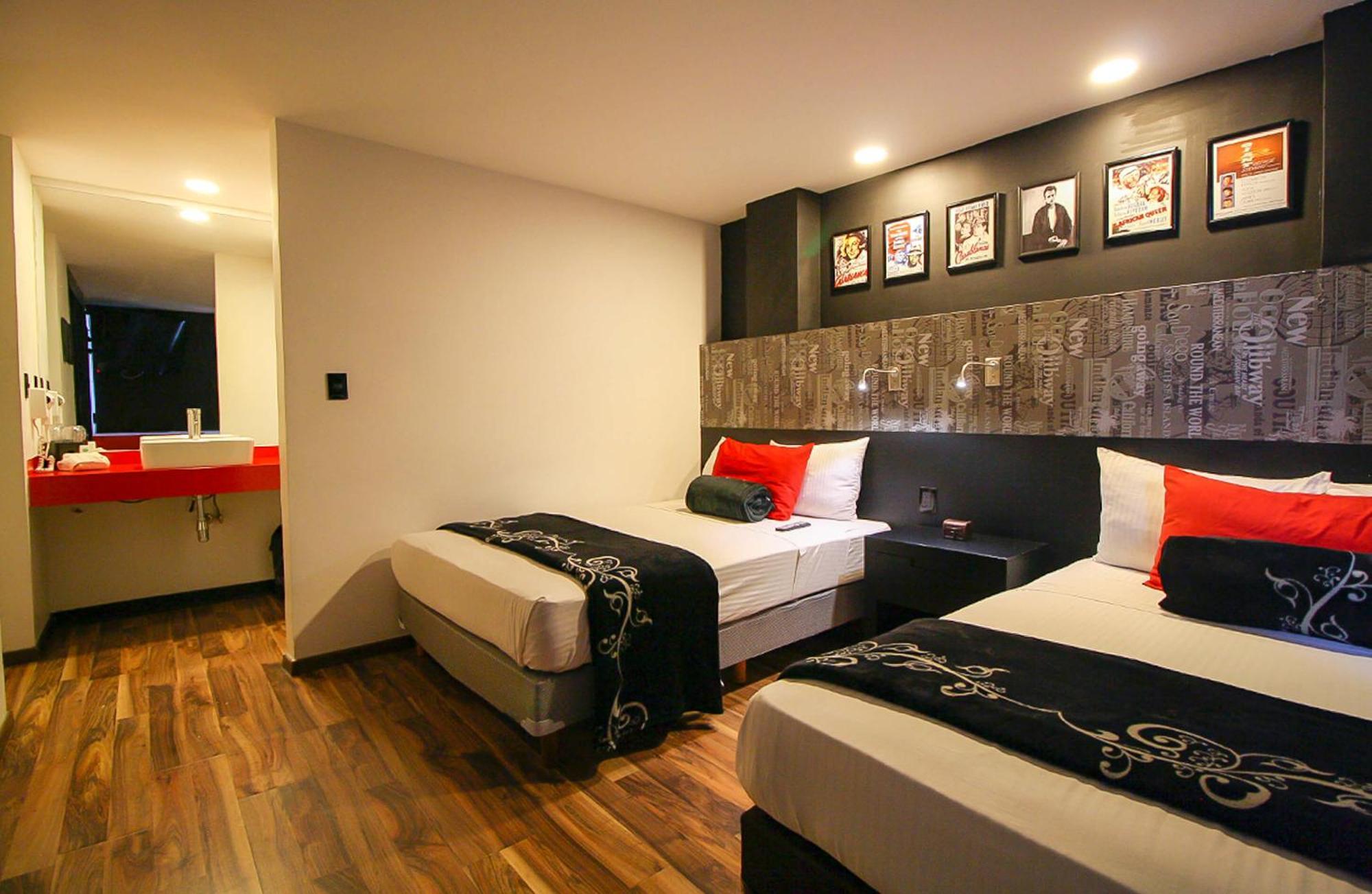 Black Boutique Hotel