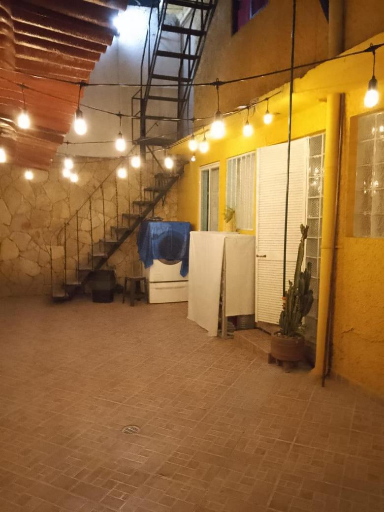 Casita Del Arbol Homestay