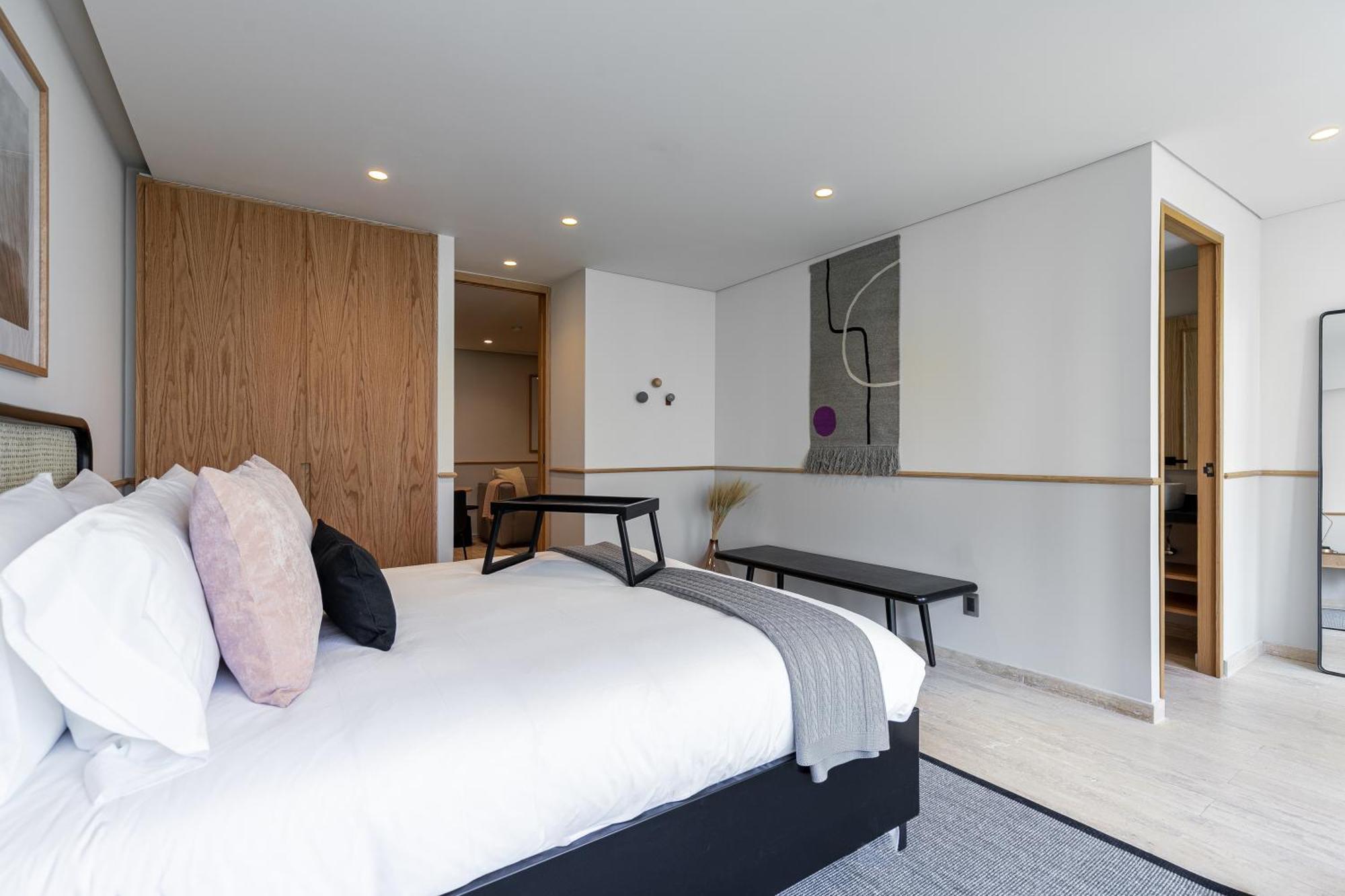 Uliv Antara Apartment *
