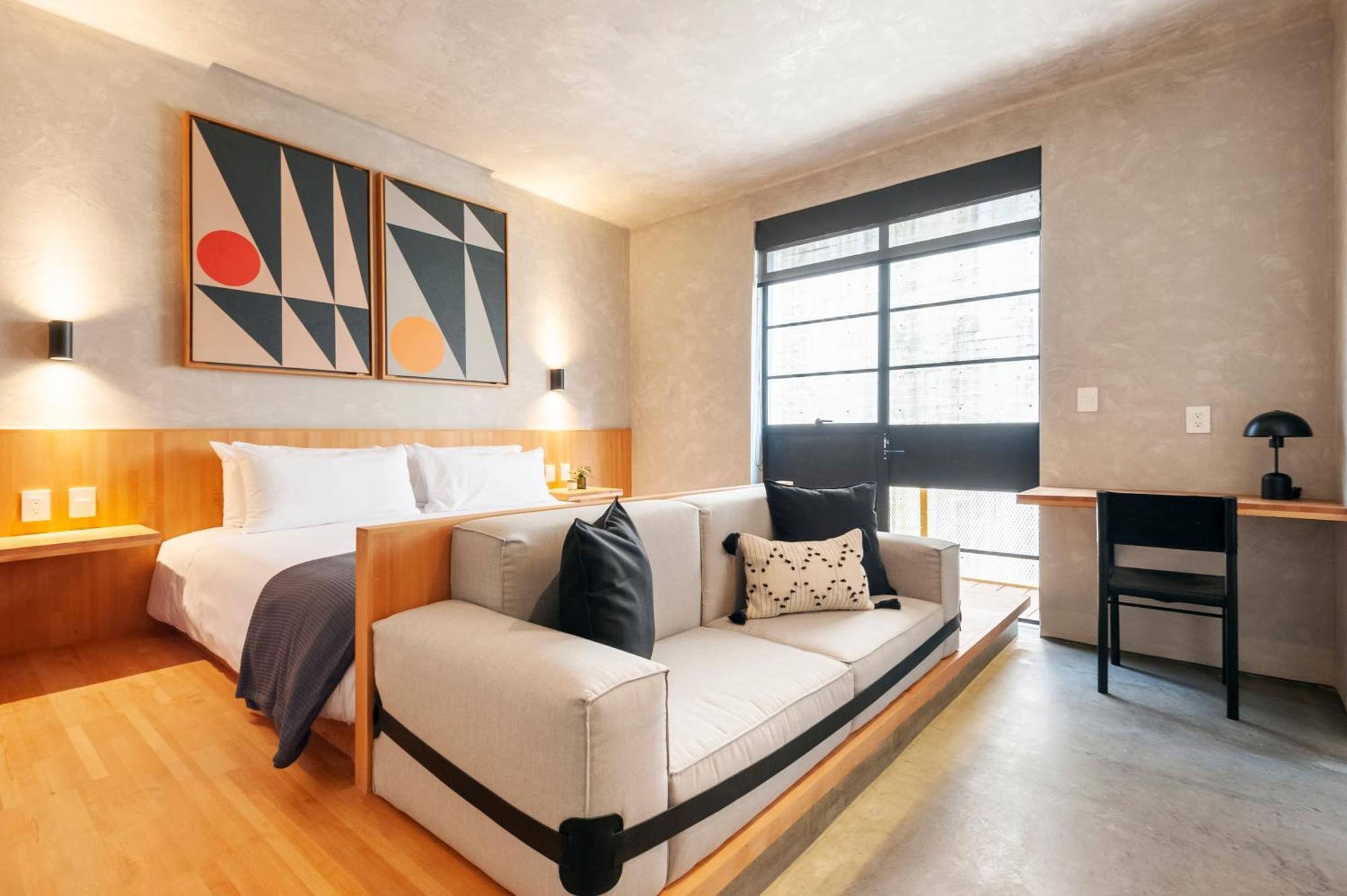 Chico Aparthotel