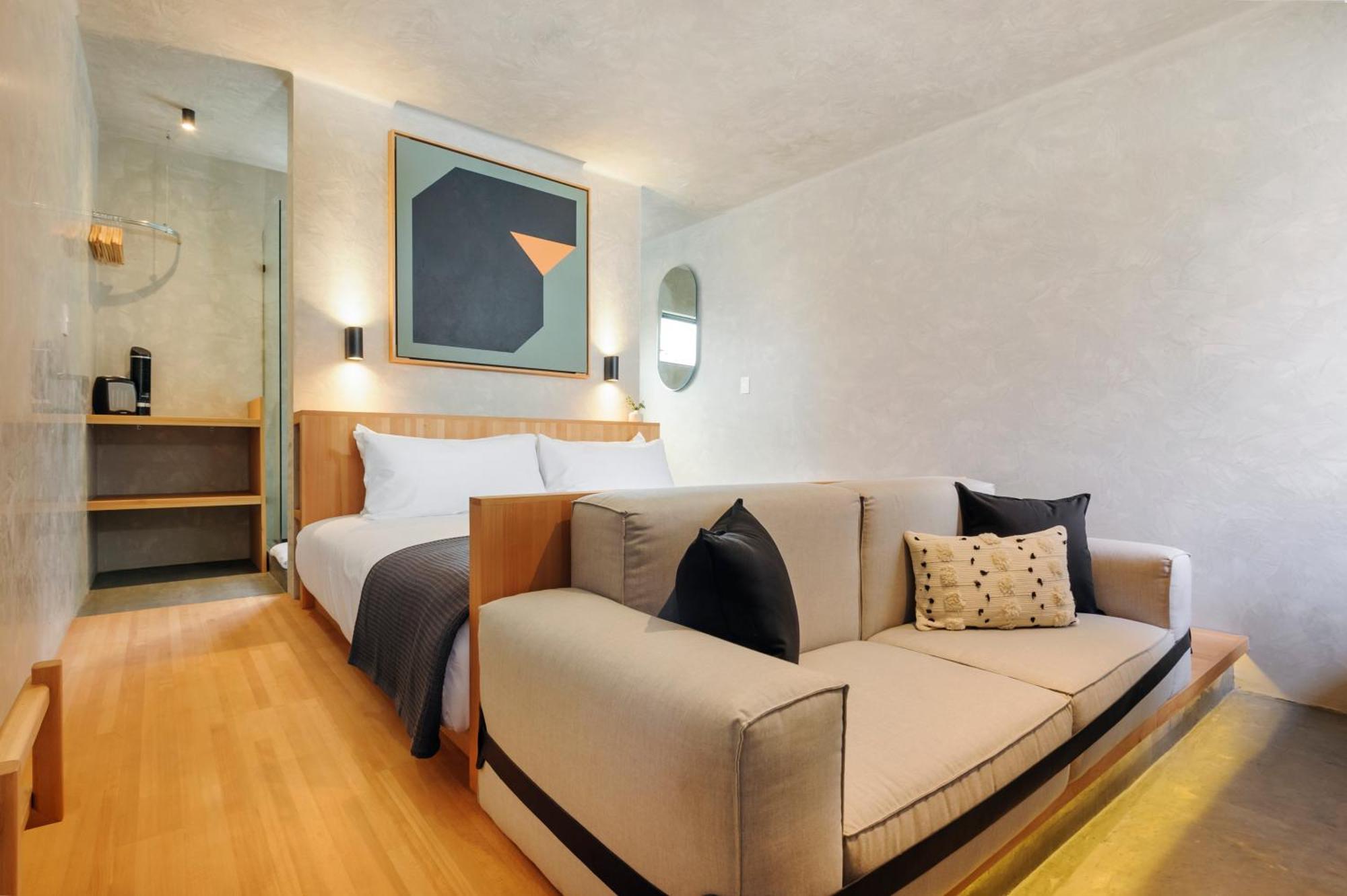 Chico Aparthotel *