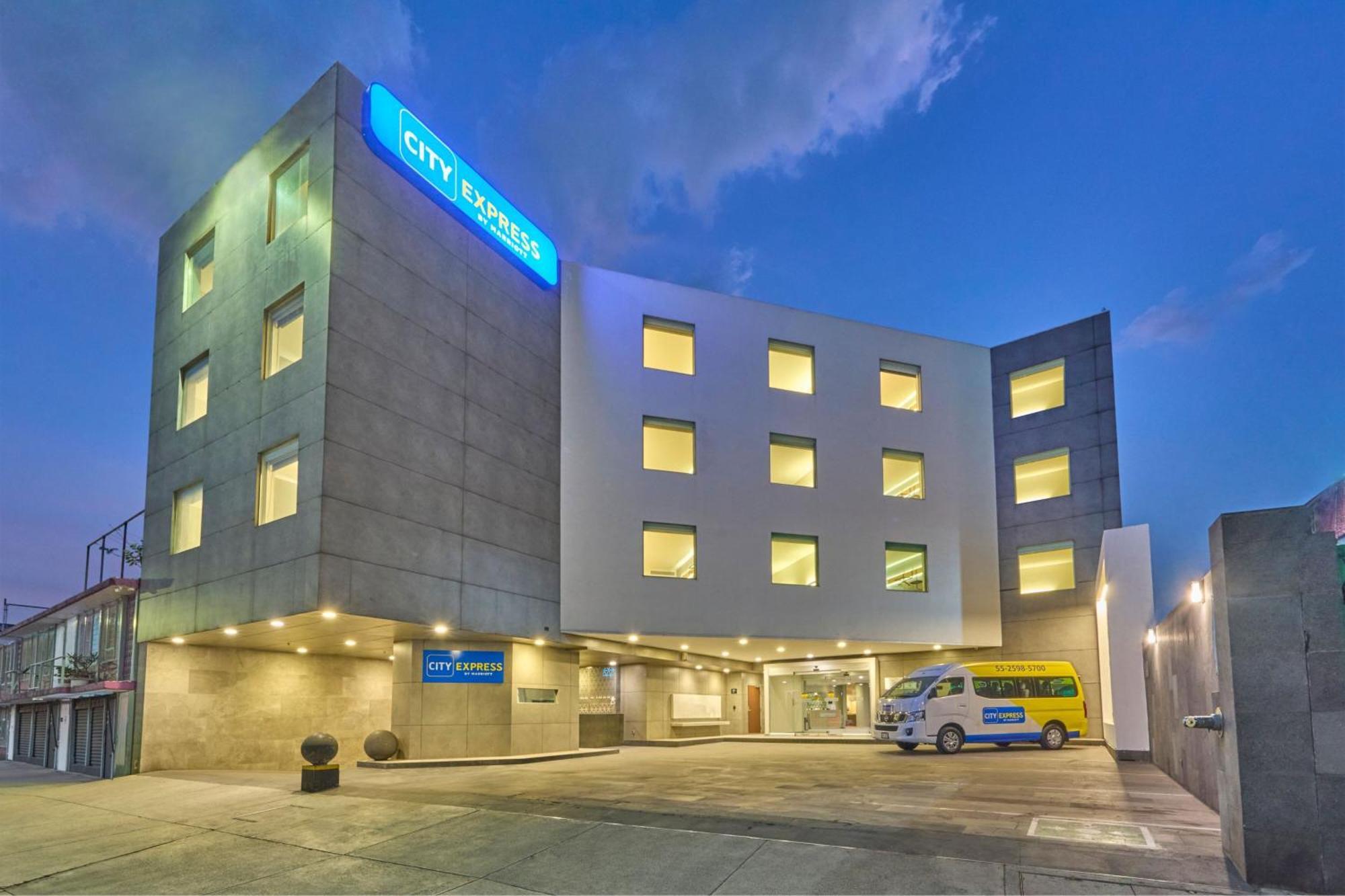 Hotel City Express By Marriott Ciudad De Mexico Aeropuerto 4*