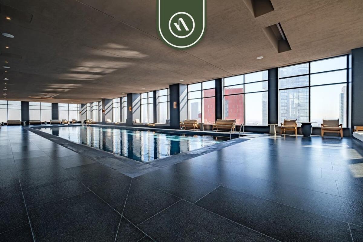 Luxury 2 Bedroom In Reforma - Skyline View - Pool Apartment Mexico City