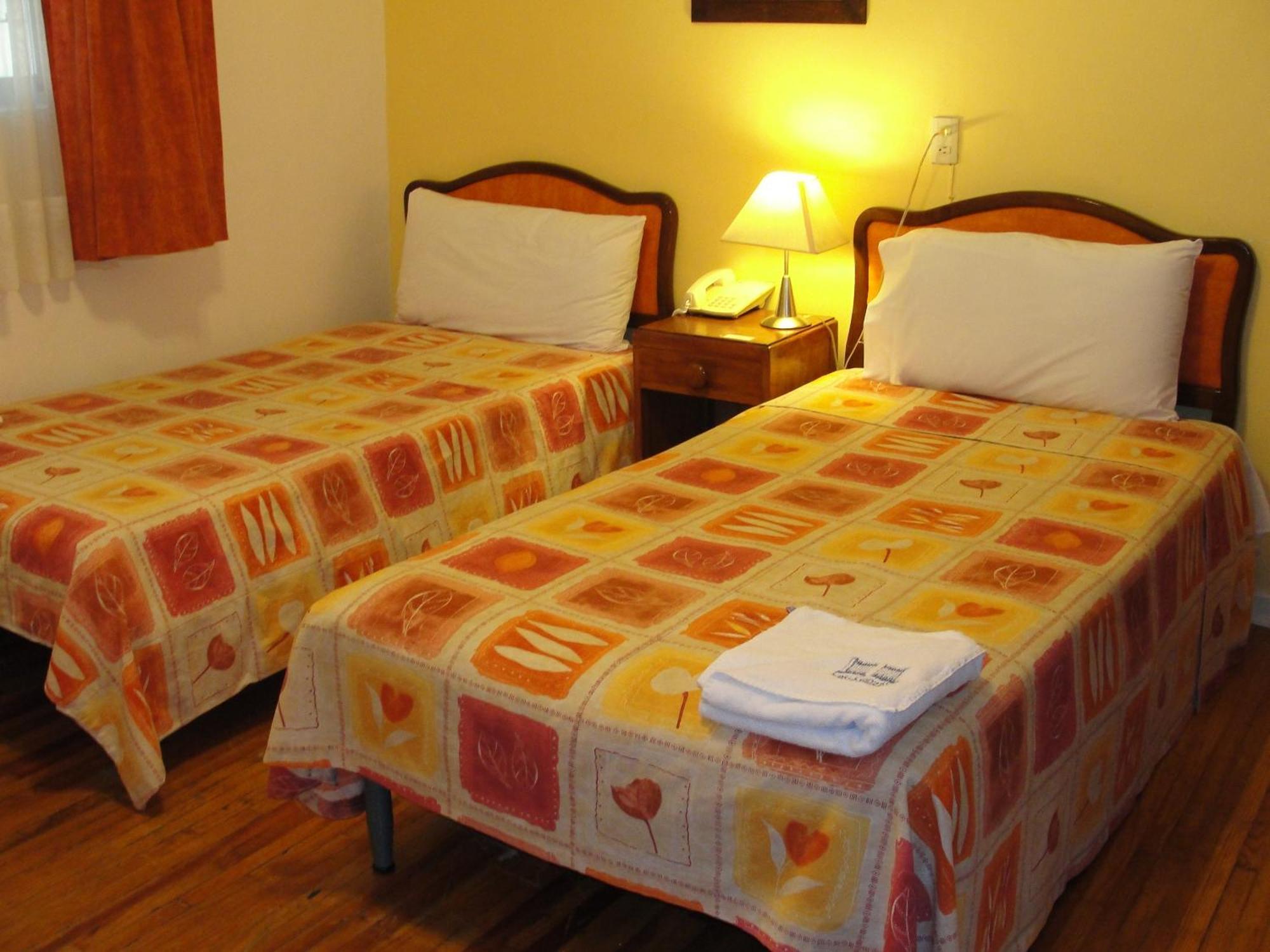 Hotel Casa Gonzalez 4*