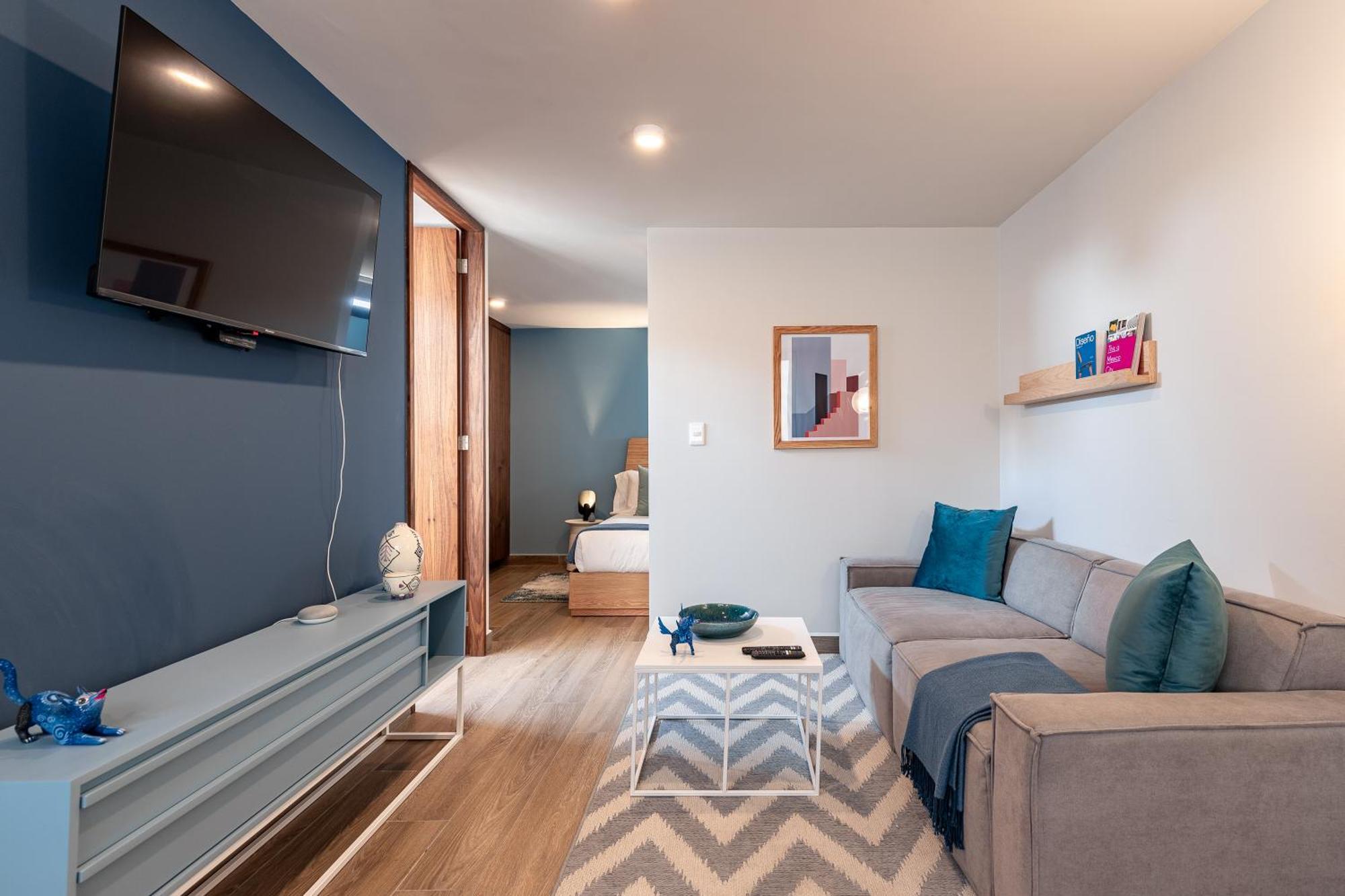 Roma Norte Trendy By Viato Mexico City