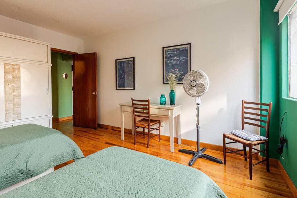 Departamento Mural Artistico Apartment *