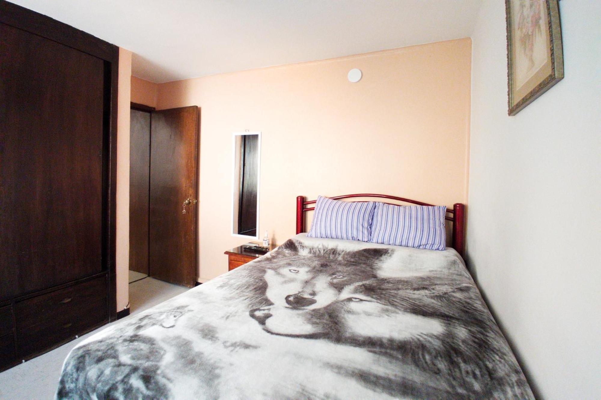 Cozy Bedroom At 5 Min Airport T1 & T2 Mexico City
