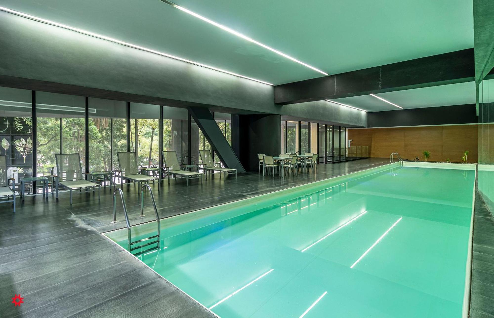Casa Magenta By Kukun Apartment *