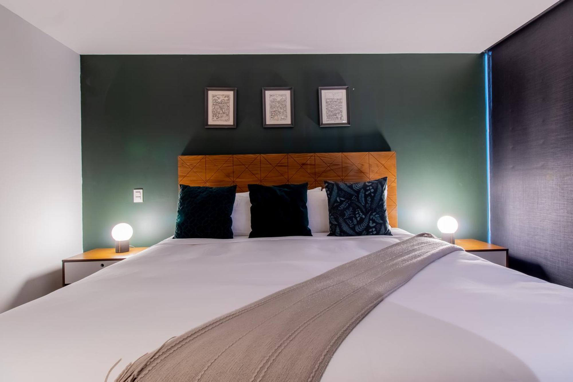 Apartahotel Capitalia - Luxury - Temistocles 40
