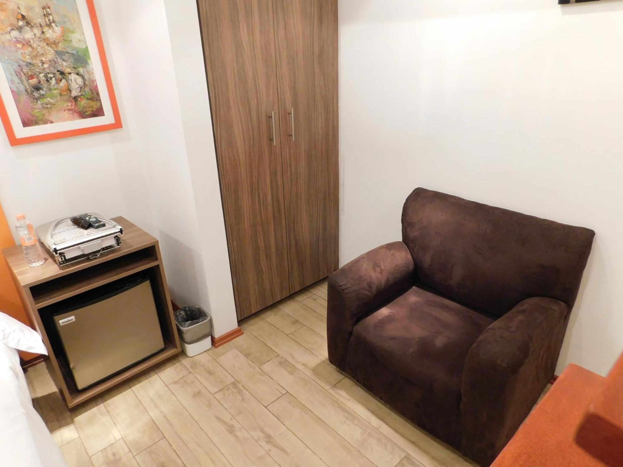 Del Valle Apartment *