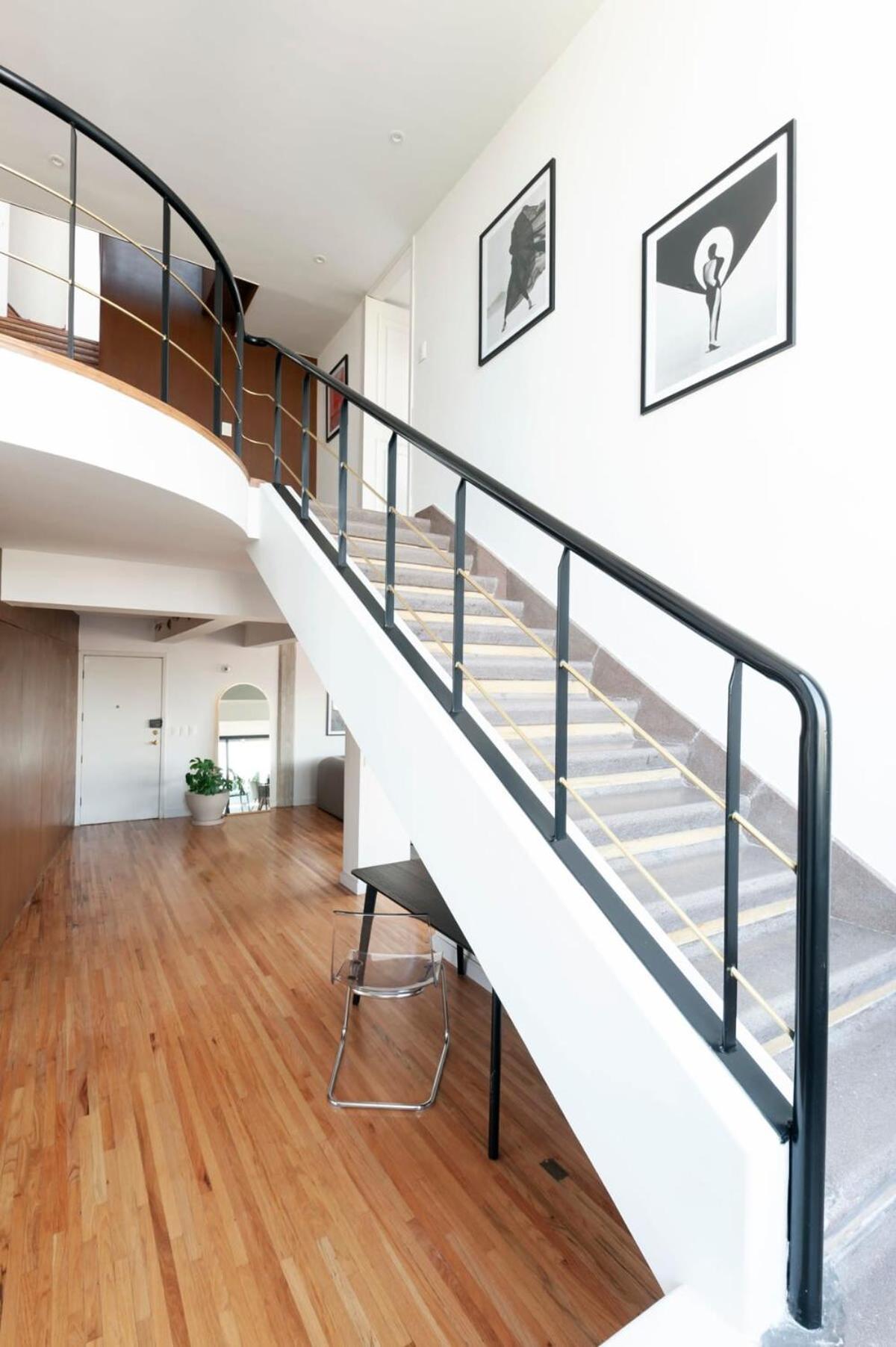 Magnificent Triplex In Art Deco Building Apartment *