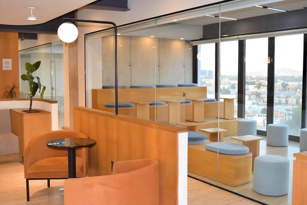 Modern Loft With Coworking *