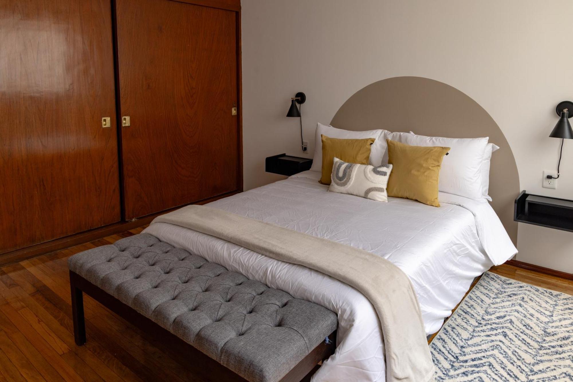 Lope 226, Polanco Apartment