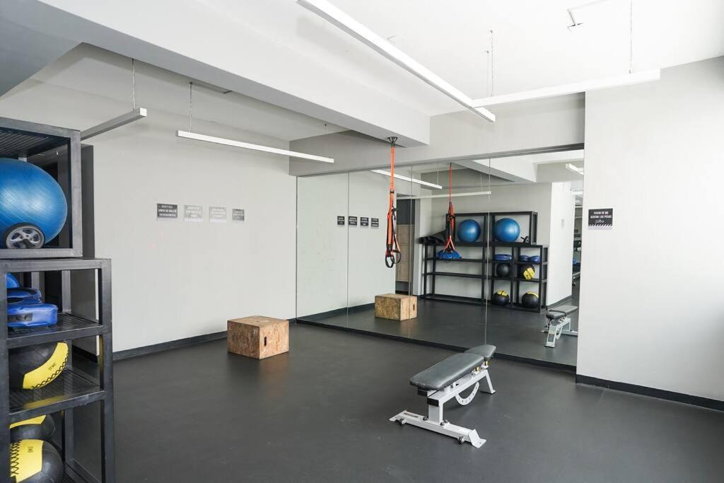 Luxury 3br Pool And Gym In Roma Apartment *