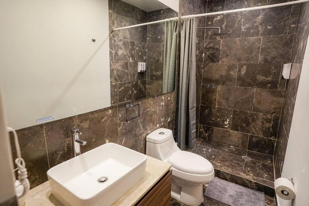 Apartment Luxury 3br Pool And Gym In Roma