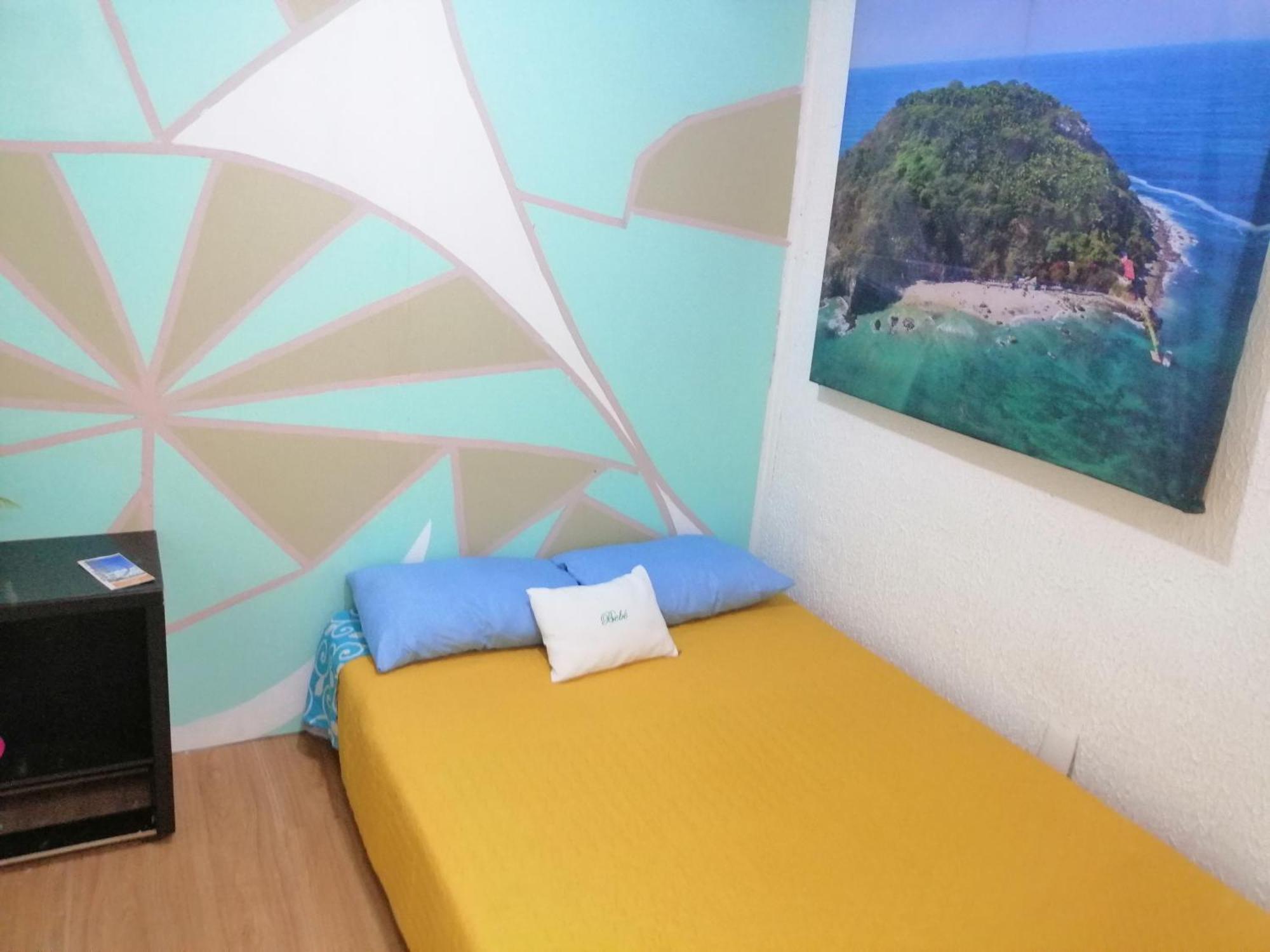 Casita Del Arbol Homestay *