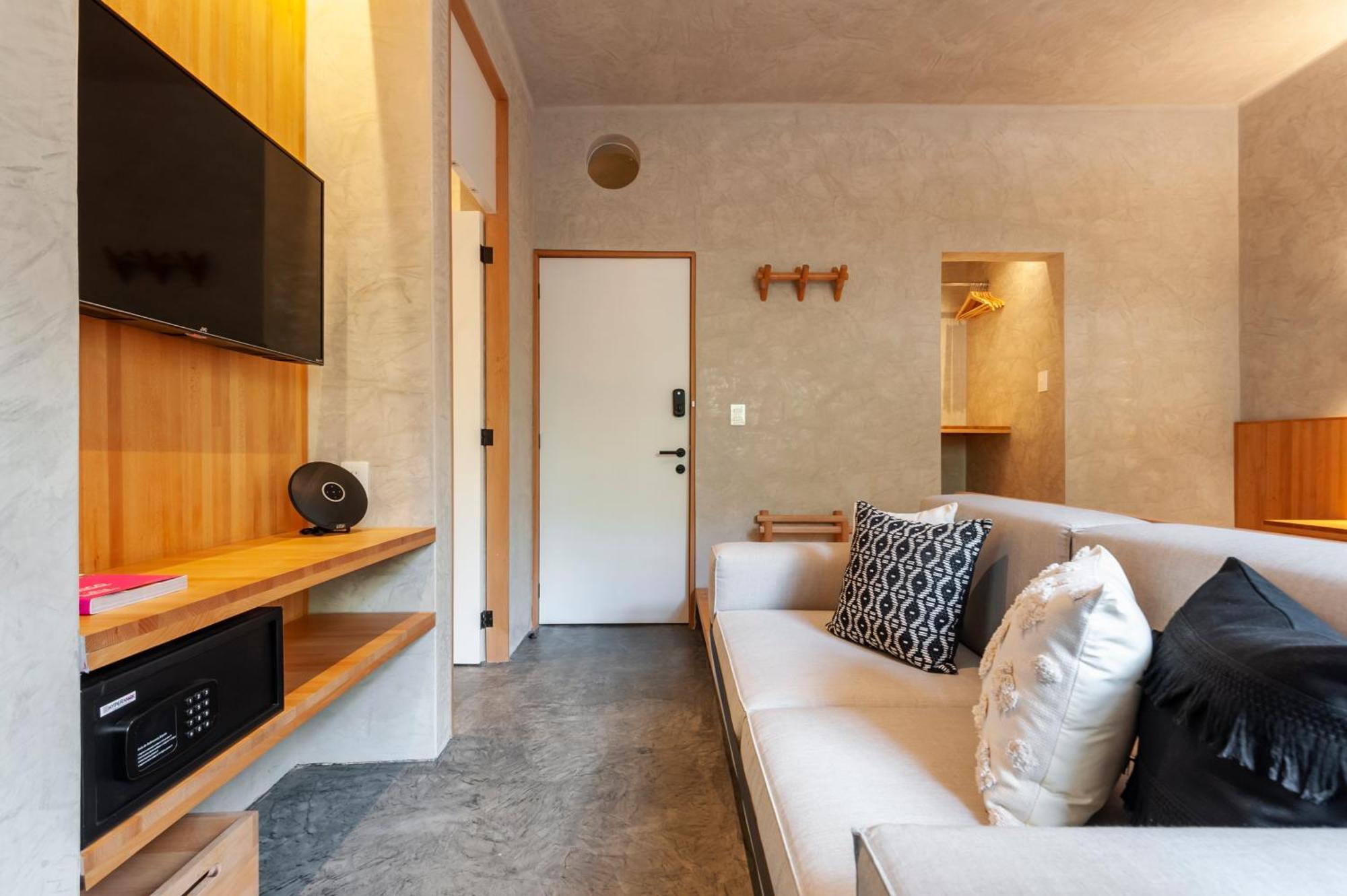 Chico Aparthotel