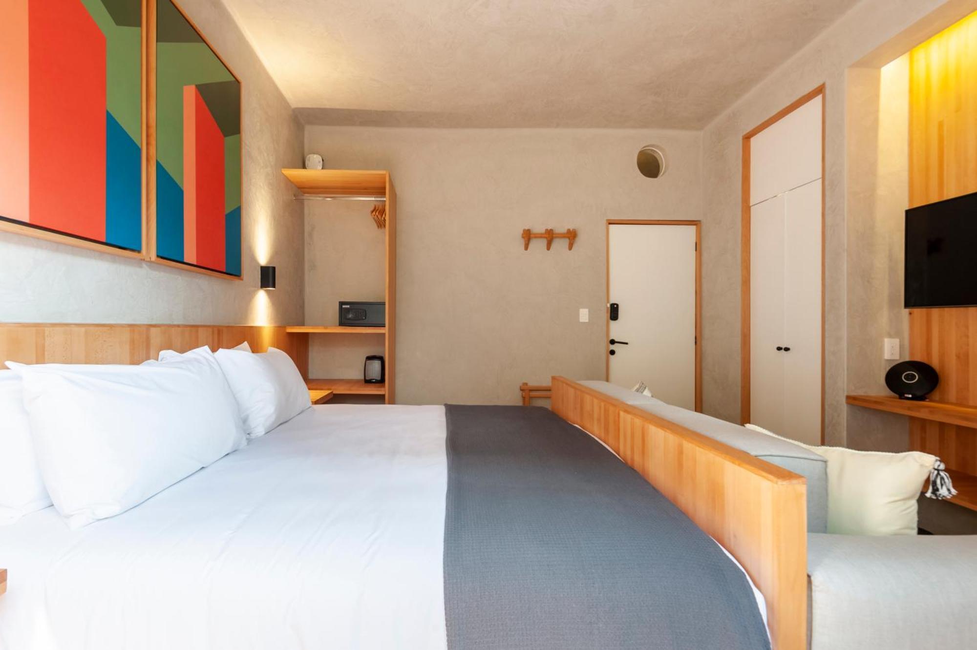 Chico Aparthotel
