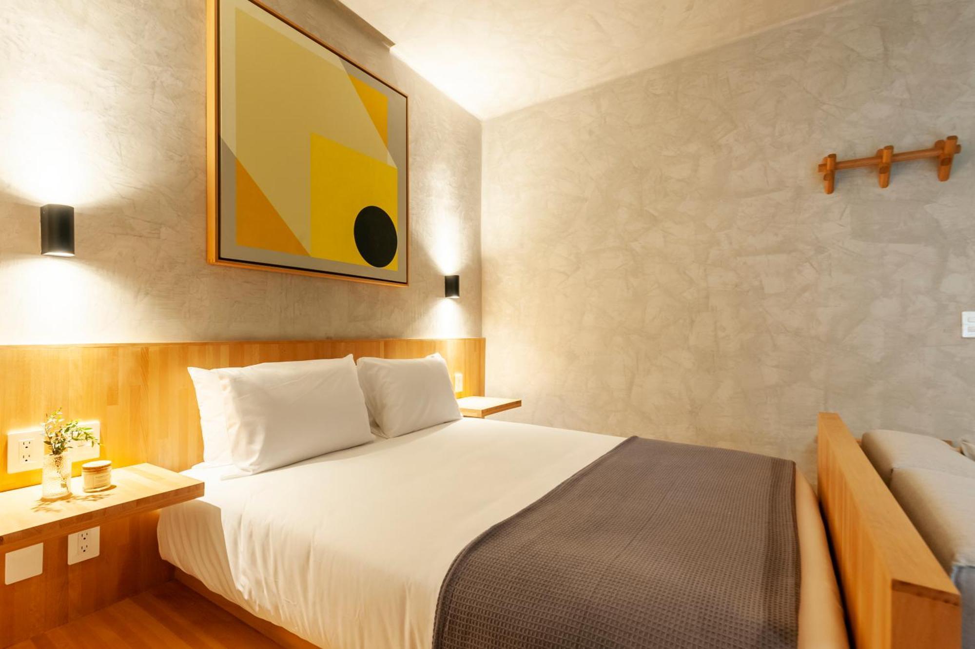 Aparthotel Chico *