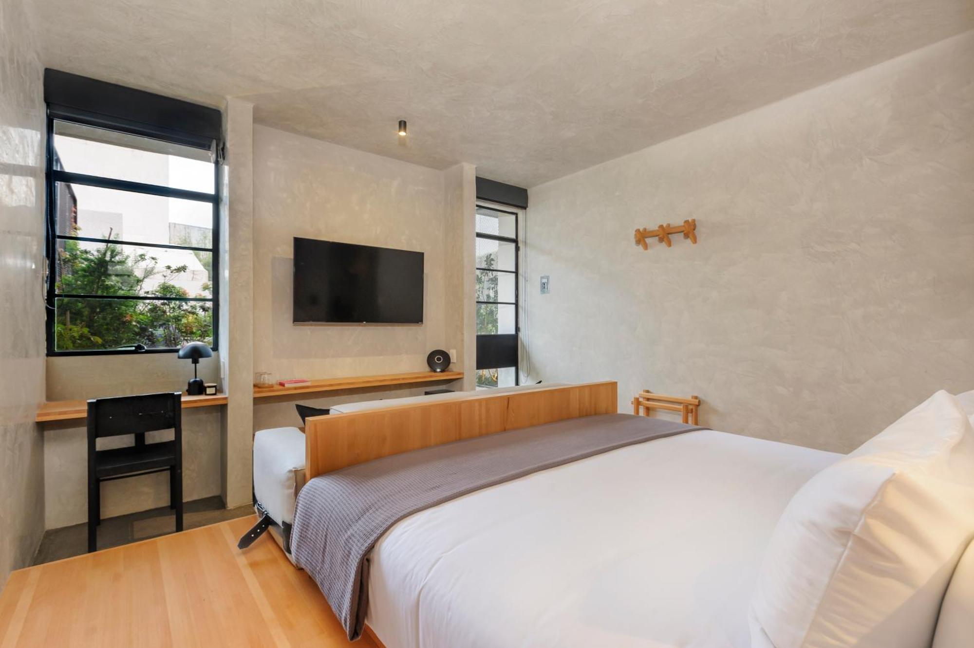 Chico Aparthotel *