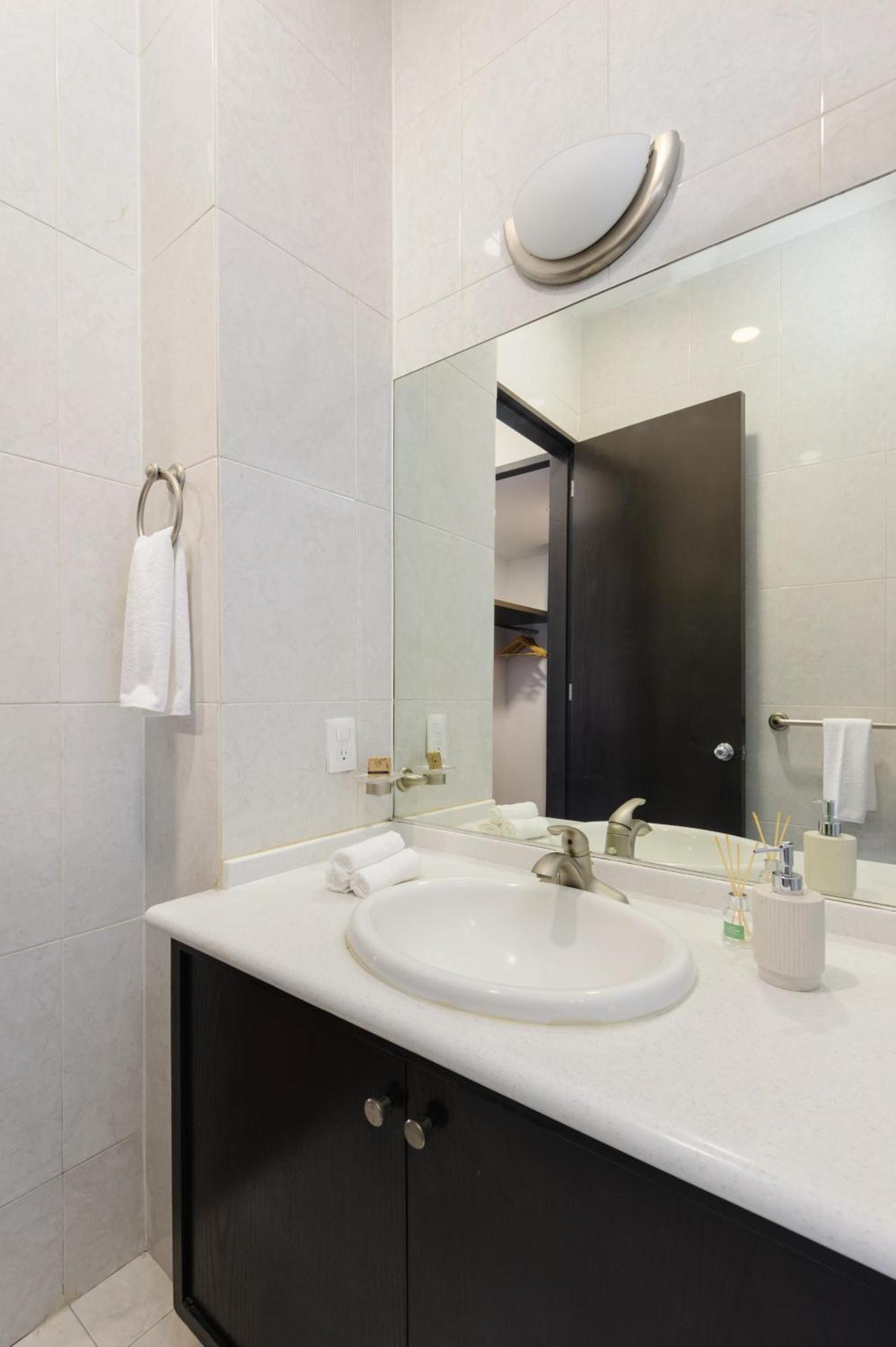 New! Stunning Garden House 2 Bdr Mexico City