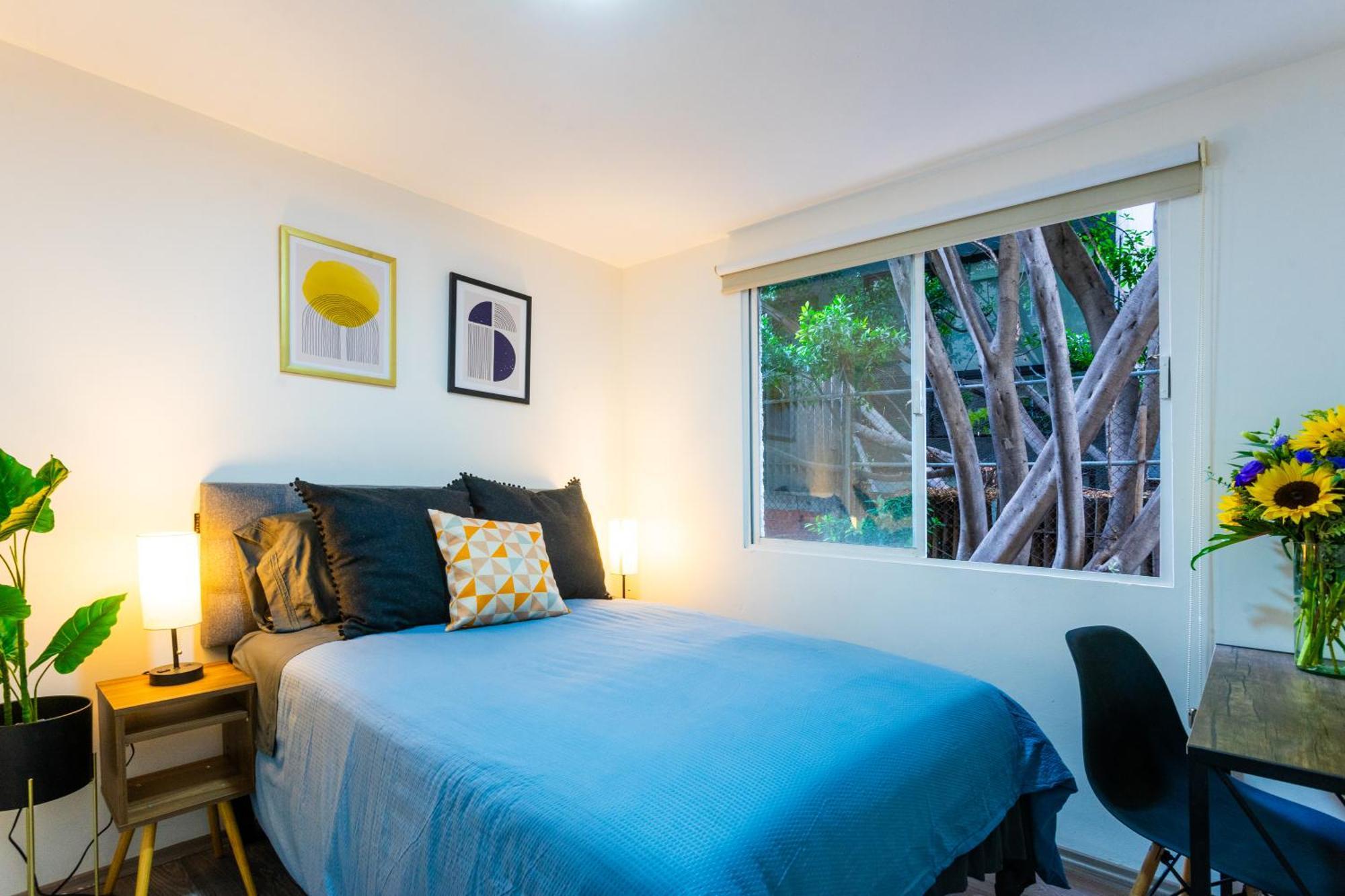 Private #1 In A 4 Bedroom In Roma Norte, * Mexico City