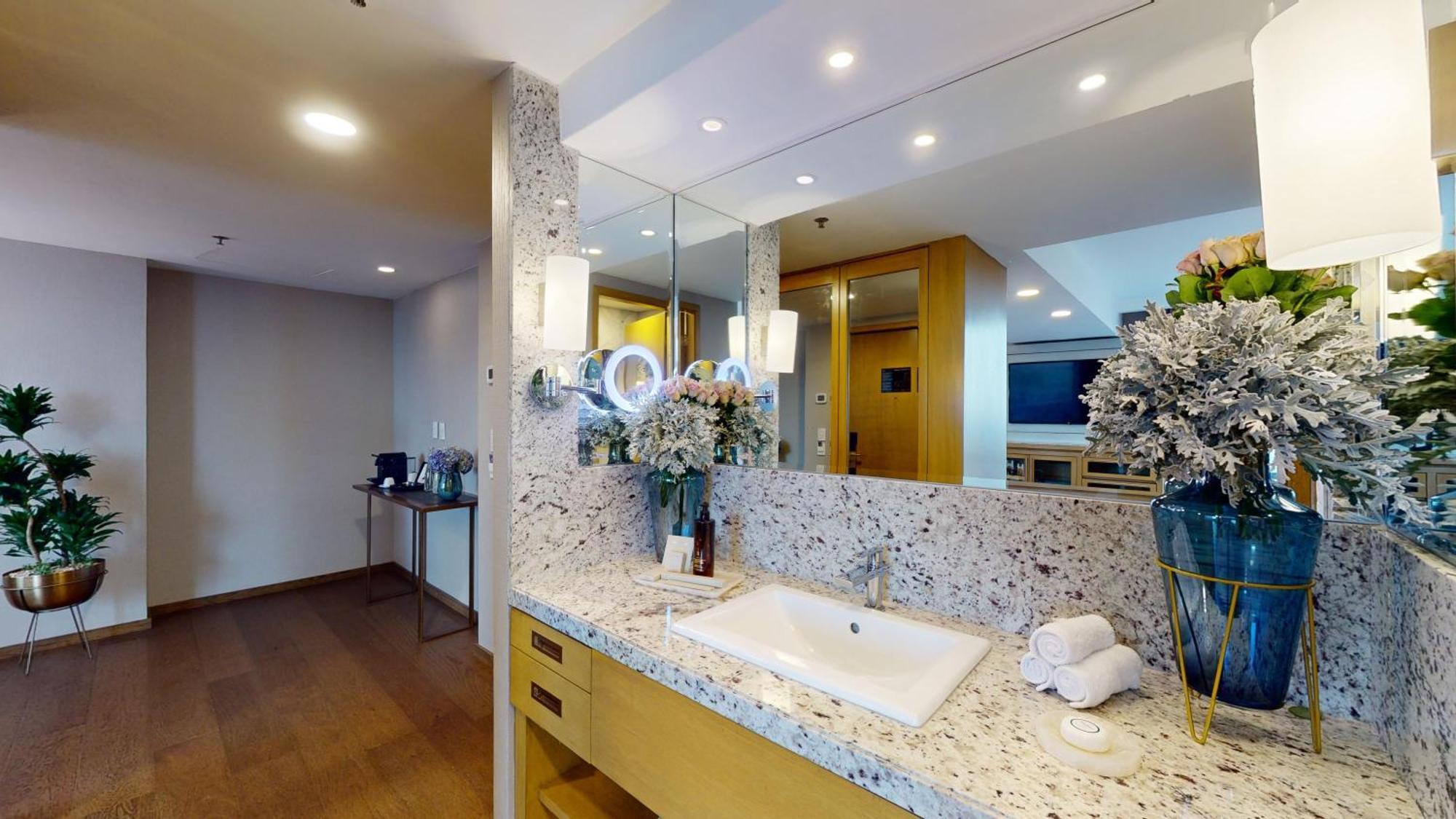 Marquis Reforma Hotel 5*