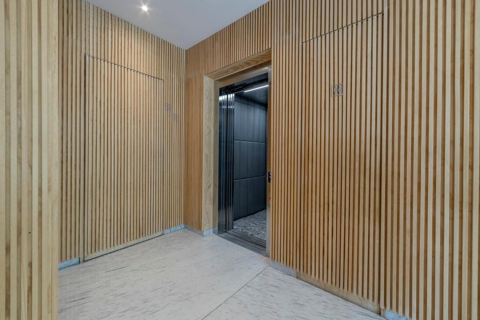 New Loft In Front Of The Cibeles Roundabout Apartment