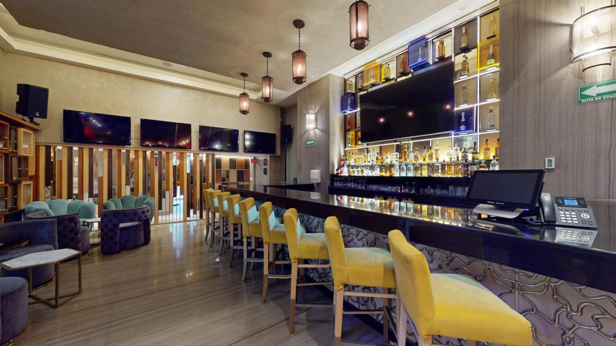 Hotel Marquis Skysuites