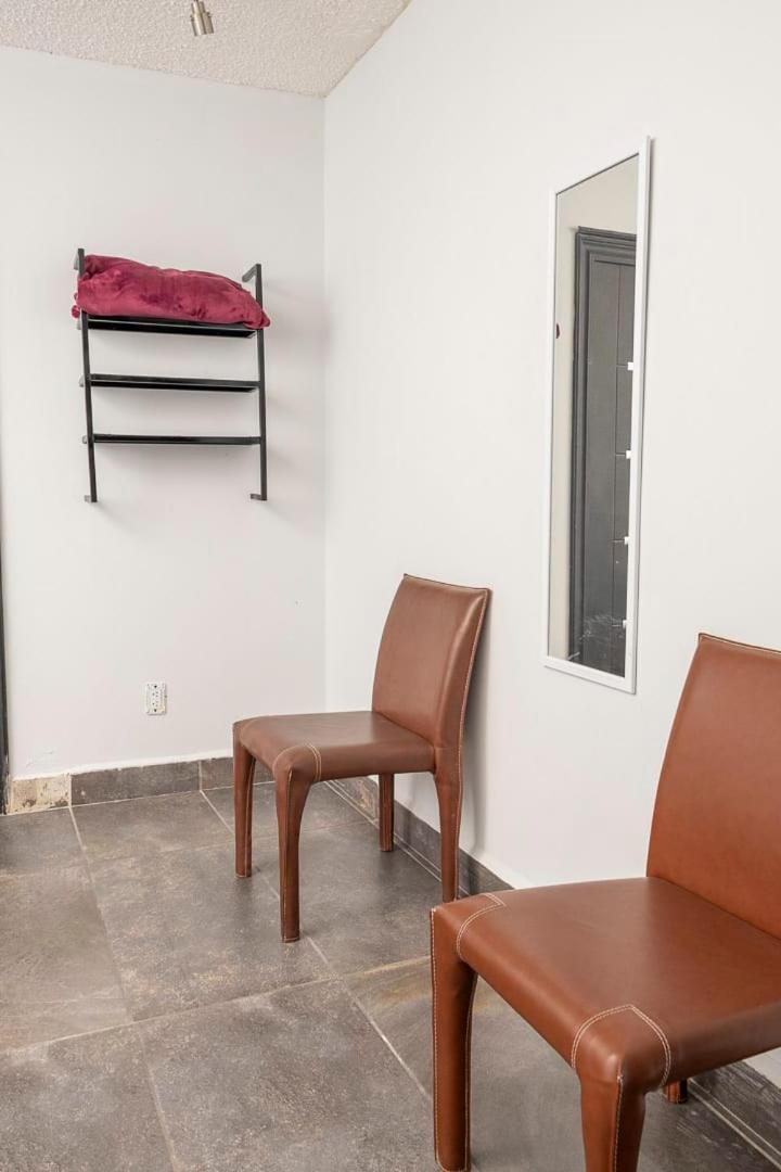 Apartment Cozy In Del Valle Great Location Near Wtc *