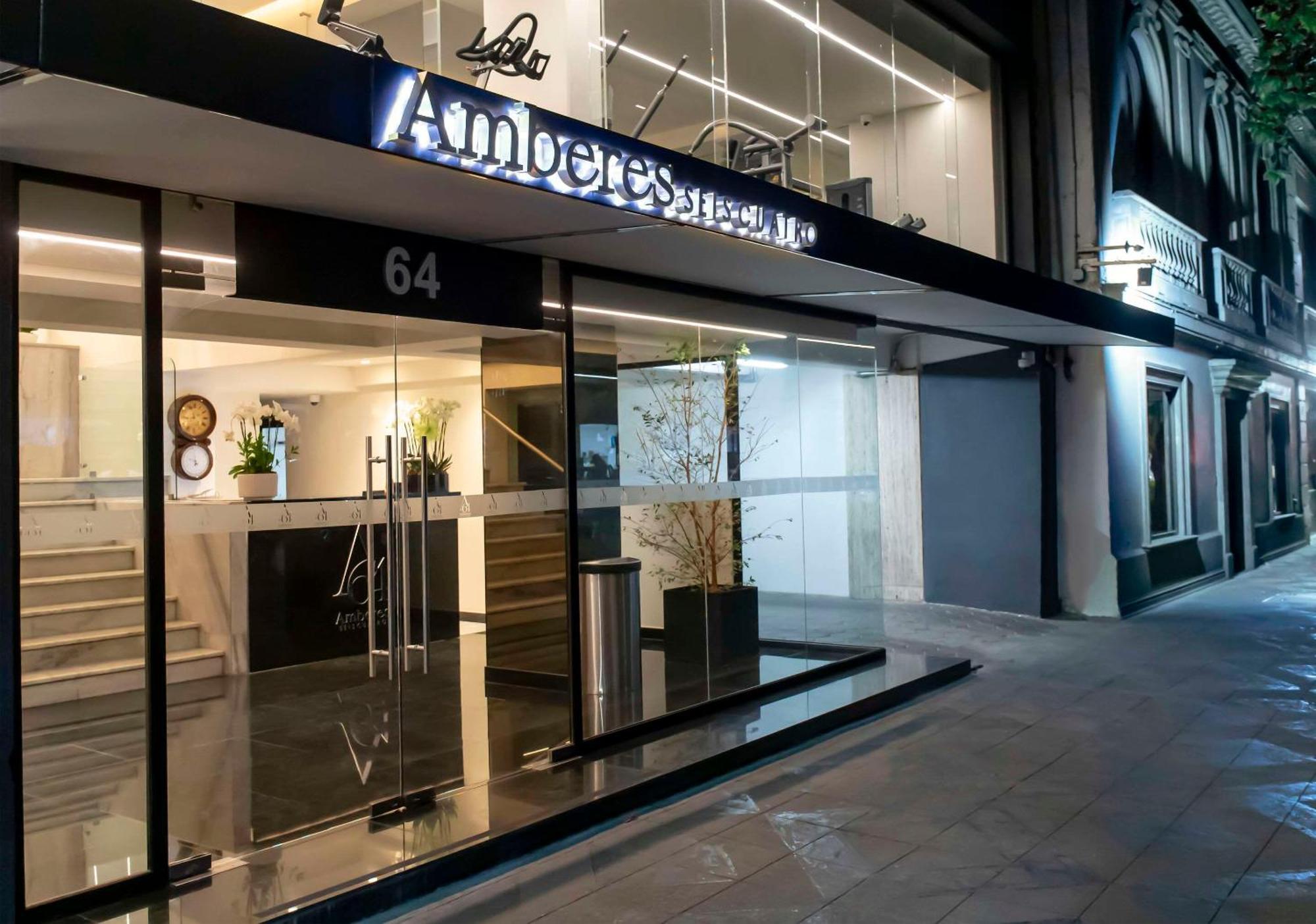 Amberes 64, Ascend Collection 4*