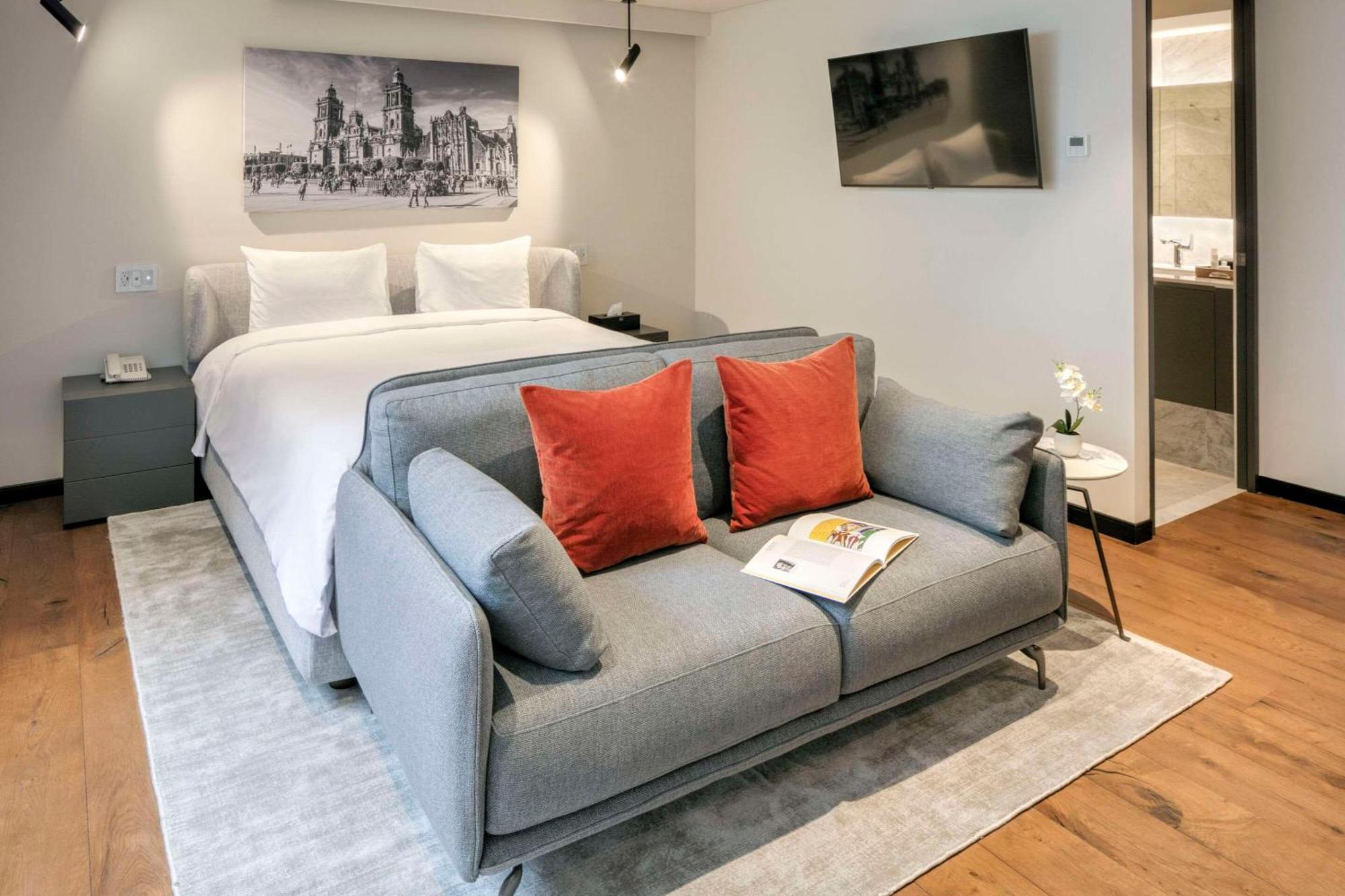 Hotel Amberes 64, Ascend Collection 4*