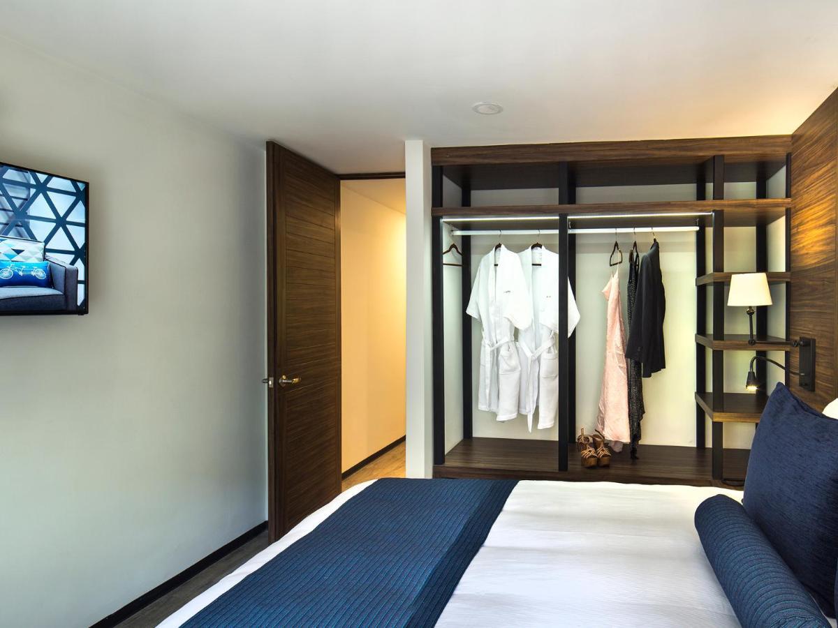 Aparthotel Flowsuites Wtc