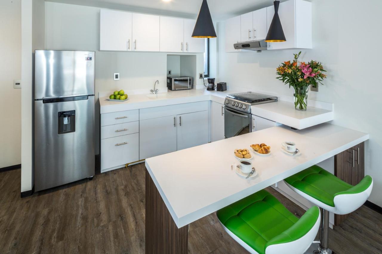 Aparthotel Flowsuites Wtc 4*