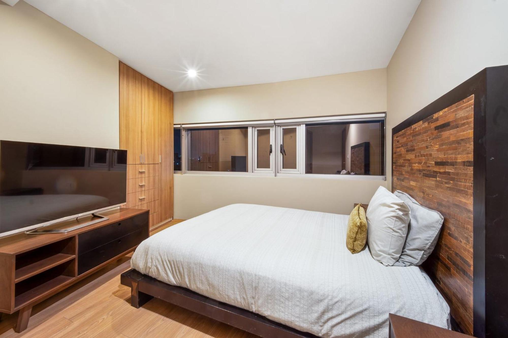 Apartment 3 Bedroom Upscale Art House Reforma Avenue