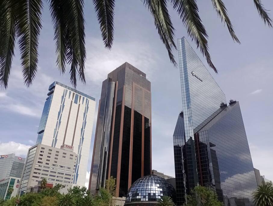 Por Reforma 222 Y Bolsa Mexicana Valores Apartamento