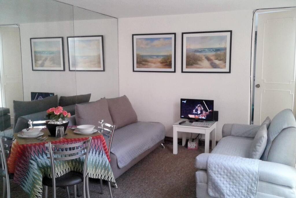 Apartamento Por Reforma 222 Y Bolsa Mexicana Valores