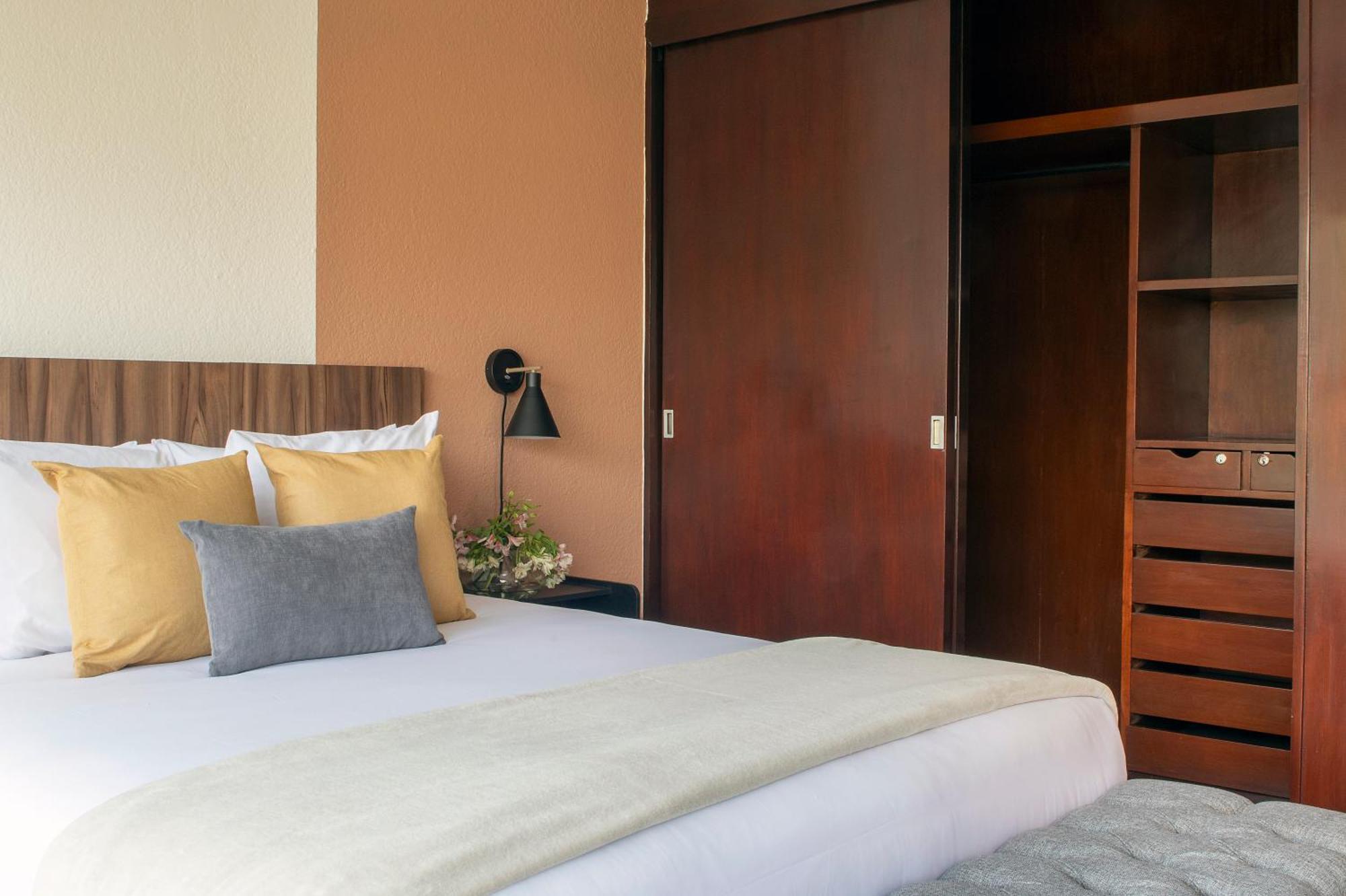 Lope 226, Polanco * Mexico City