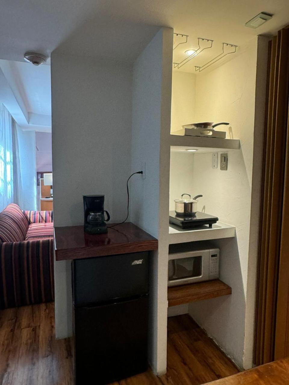 Mexicali Hotel 3*