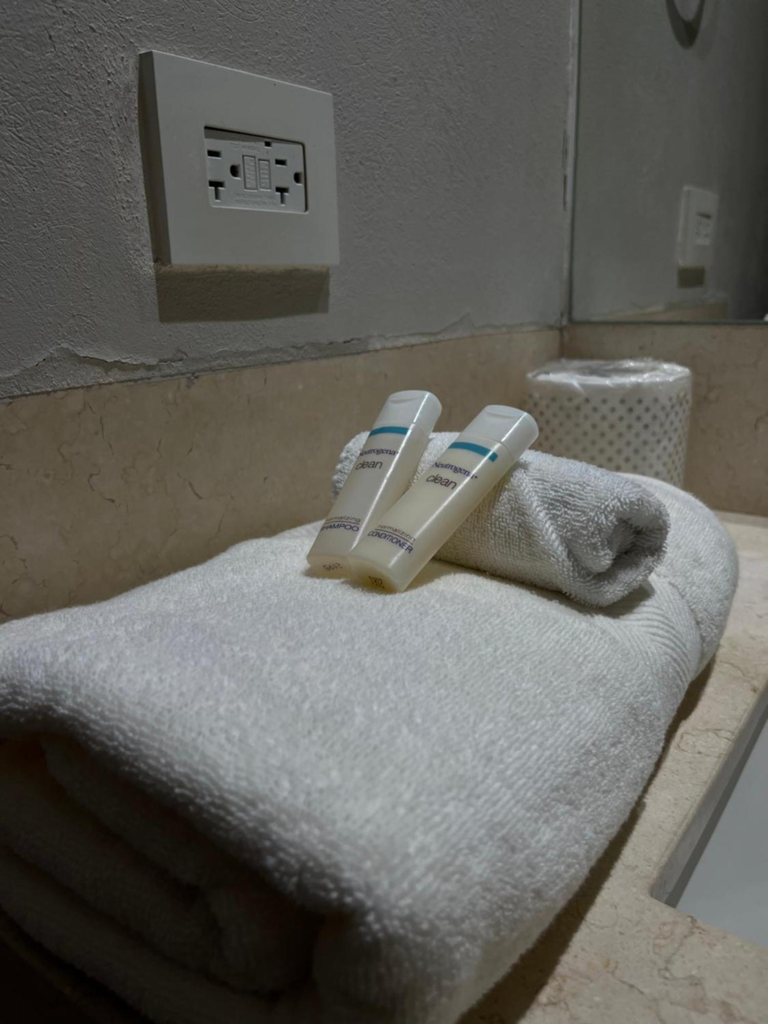 Miyana Departamento 3 Bedroom Apartment Mexico City
